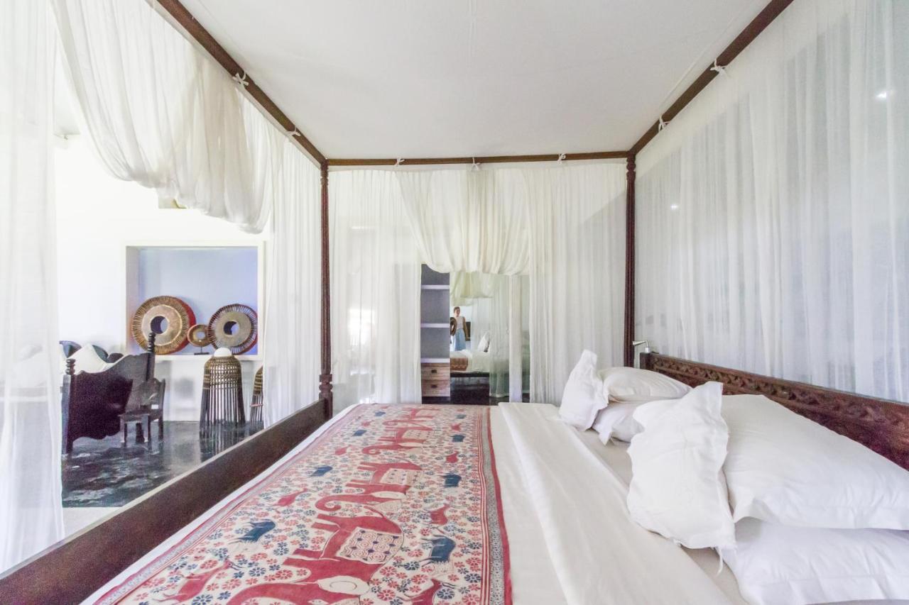 Morabito Art Resort Легиан Екстериор снимка