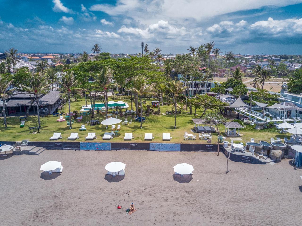 Morabito Art Resort Легиан Екстериор снимка