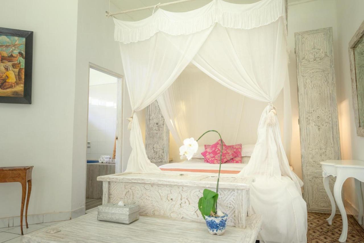Morabito Art Resort Легиан Екстериор снимка